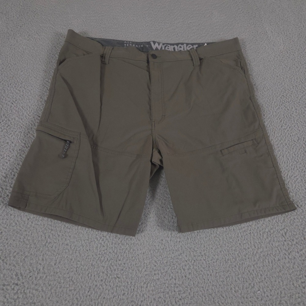 Wrangler Shorts Mens 42 Green Five Star Premium Cargo Nylon Stretch ATG Utility